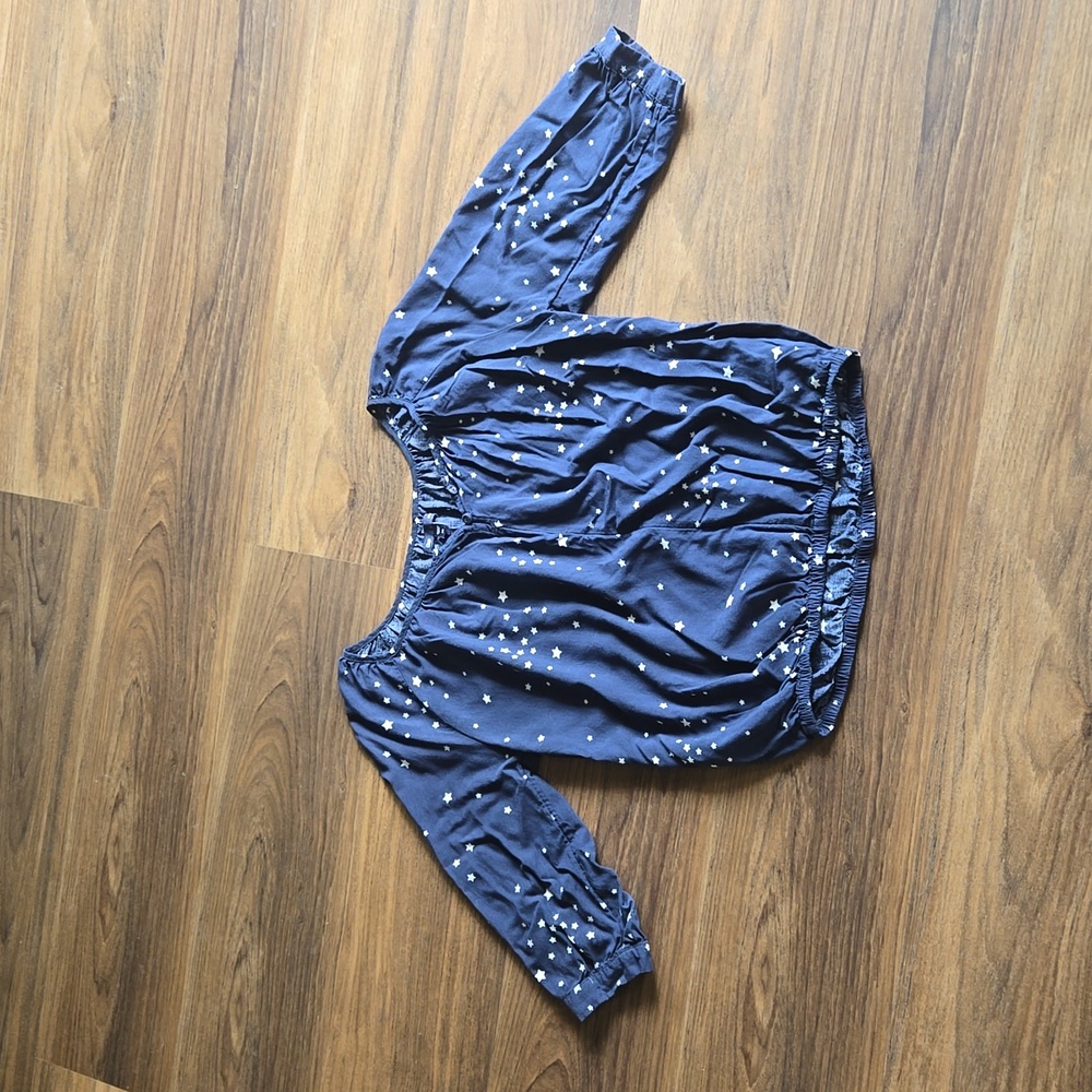 GAP Navy blouse w/ white stars